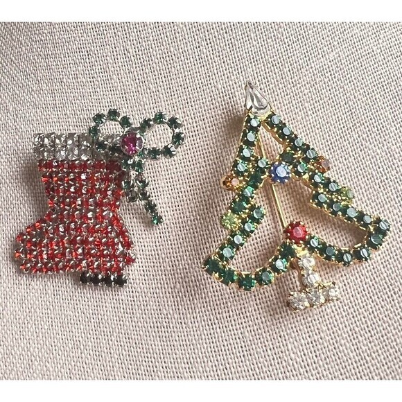Lot of 2‎ Christmas Brooch Multicolor, Rhinestone, Christmas tree and boot. - Picture 12 of 12
